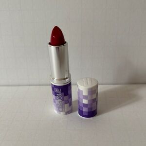 Clinique Lipstick Cherry Pop Longwear Lipstick